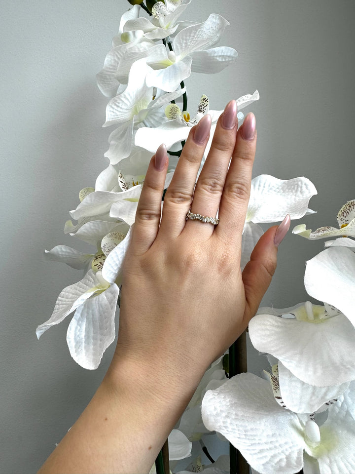 Round and Baguette Shape Lab Grown Diamond Offset Band