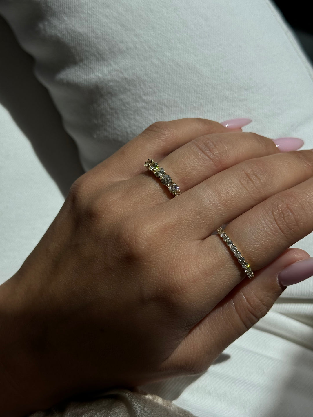 Mieres-Classic Round Lab Yellow Gold Diamond Eternity Band, Female, Top