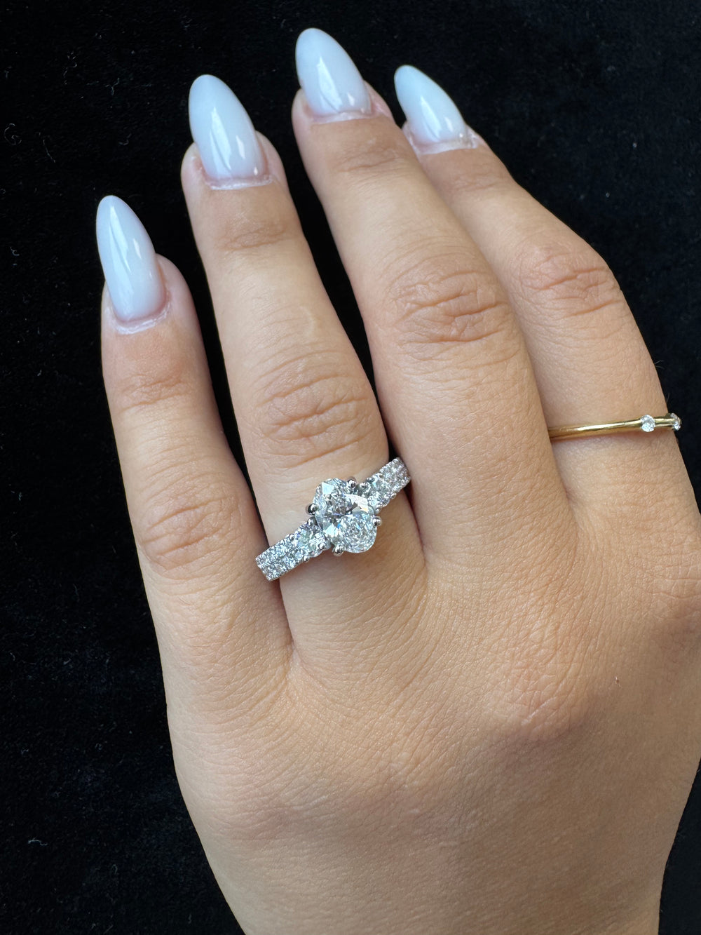 White Gold Double Row Round & Oval Lab-Grown Diamond Engagement Ring Female Hand