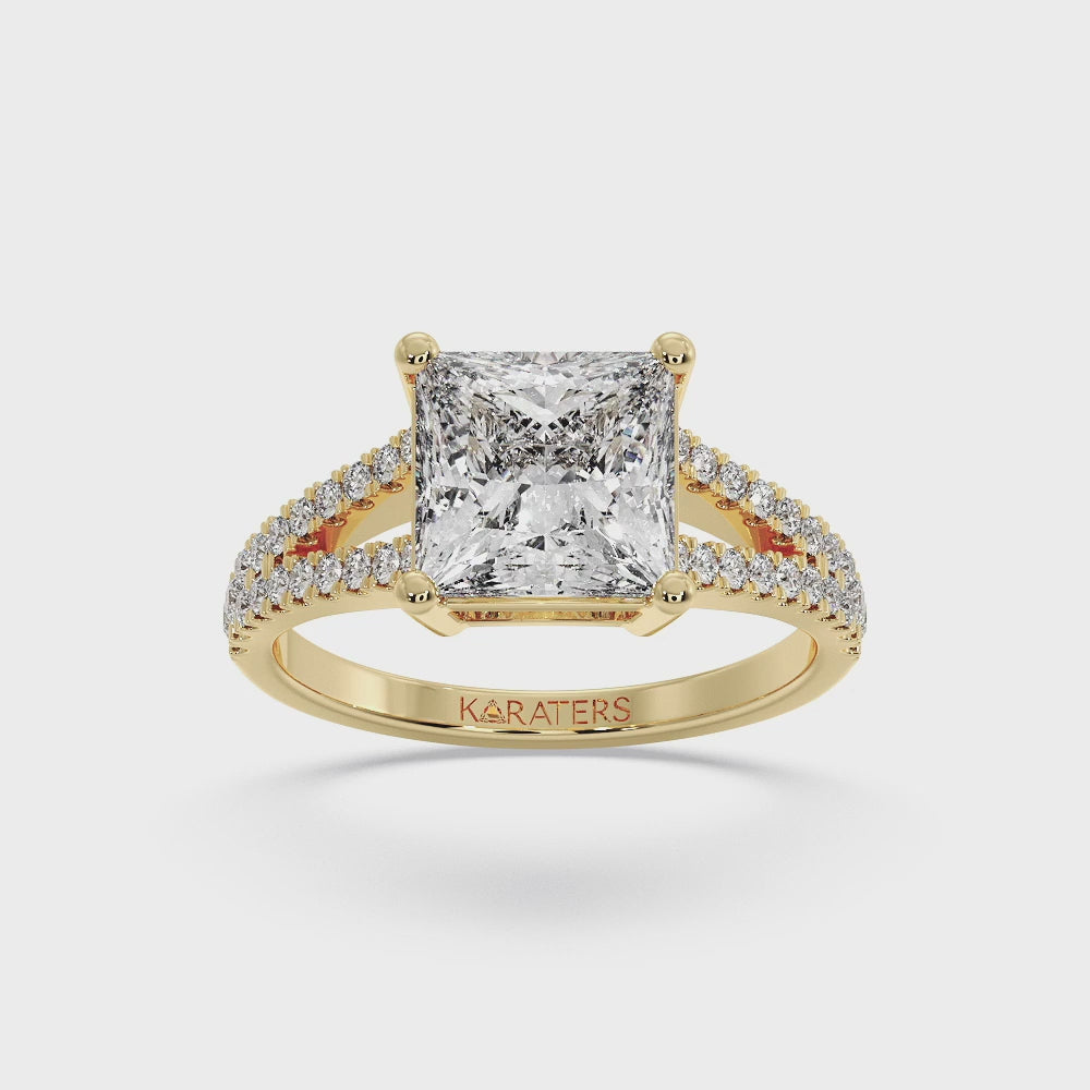 Princess-Cut Yellow Gold Ring Double Band & Side Stones