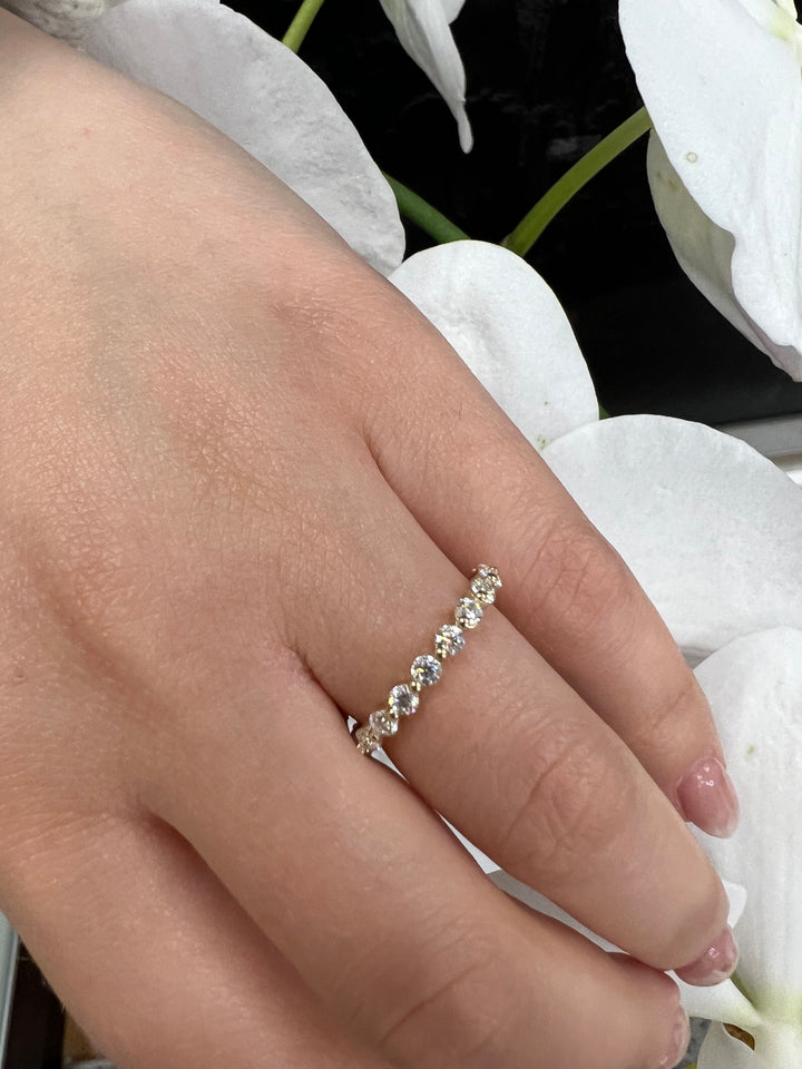 Round Cut Lab Grown Diamond Single Prong Eternity Band