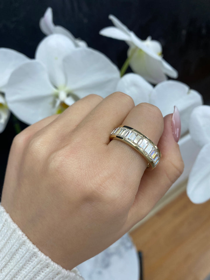 Jumilla - Channel Set Emerald Lab Yellow Gold Diamond Eternity Band, Finger