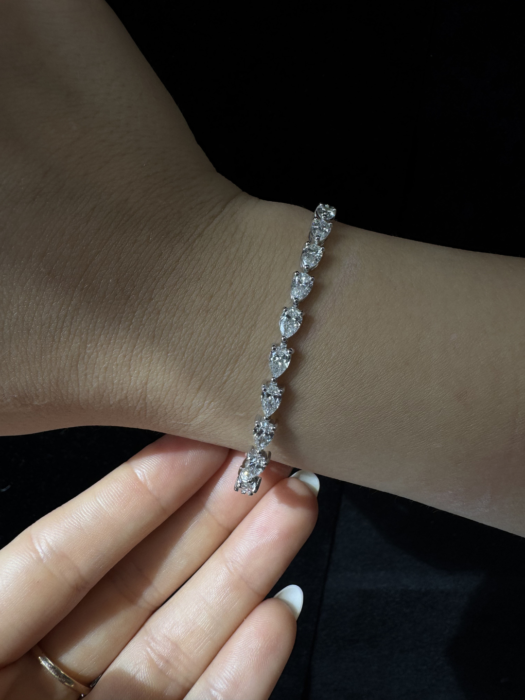 Pear Shape East To West Lab - Grown Diamond Tennis Bracelet 14K Solid Gold
