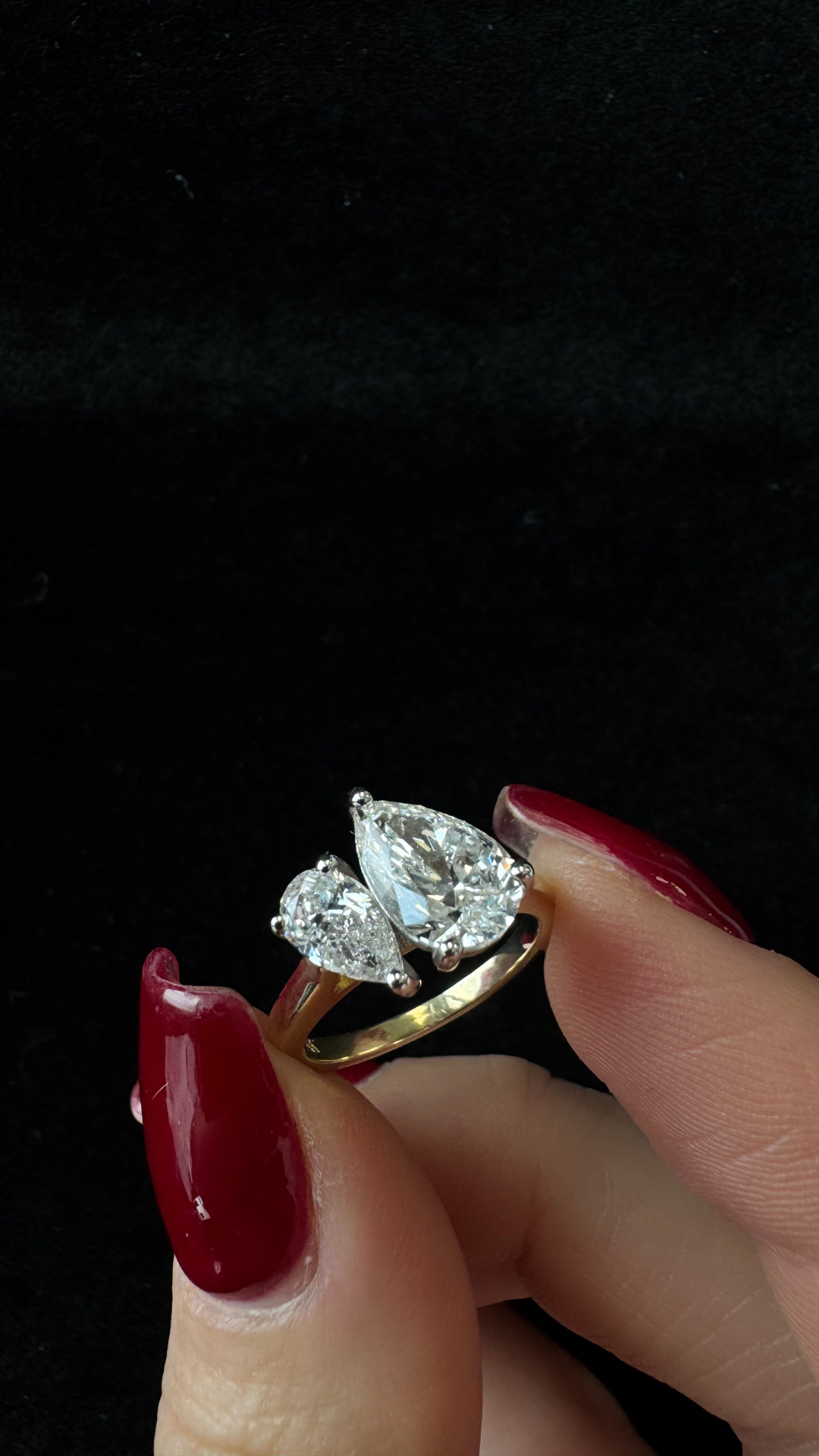 Double Pear Lab Grown Diamond Toi et Moi Engagement Ring