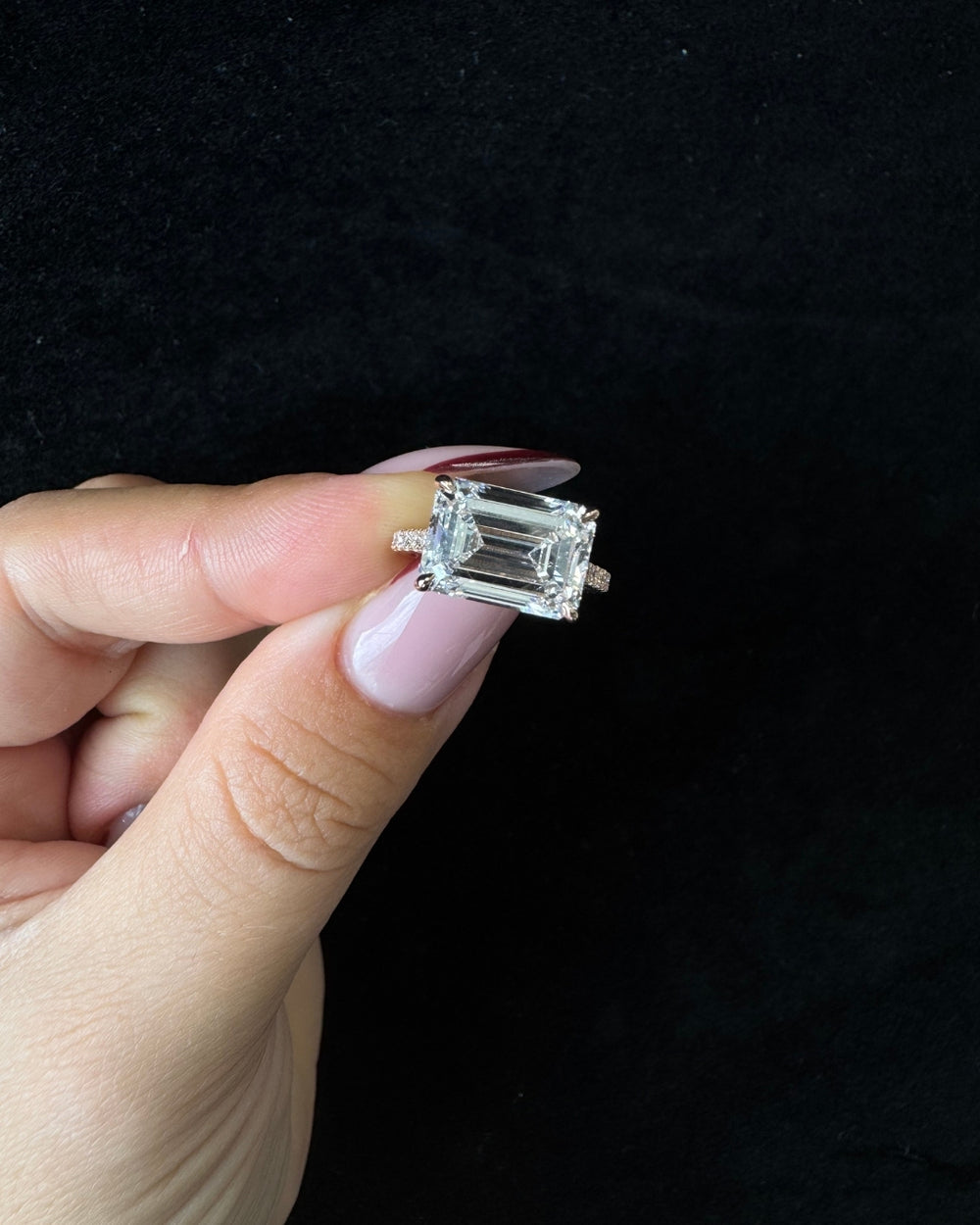 East To West Emerald Cut Lab Grown Diamond Engagement Ring With Side Stones 1