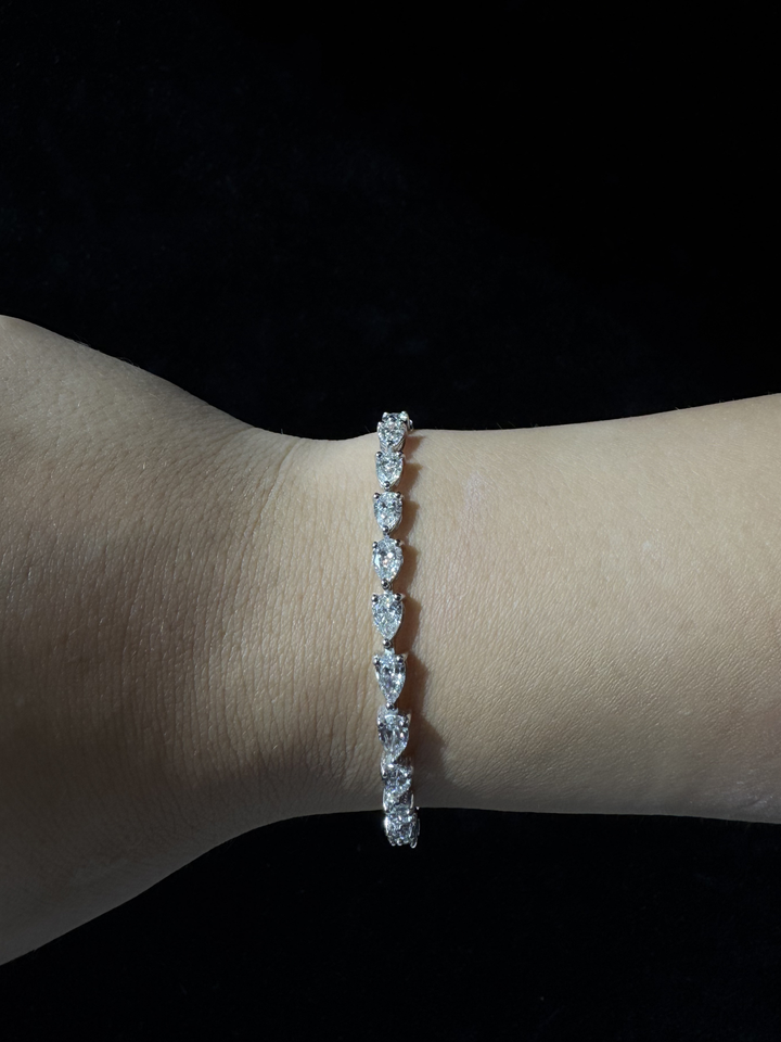Pear Shape East To West Lab - Grown Diamond Tennis Bracelet 14K Solid Gold