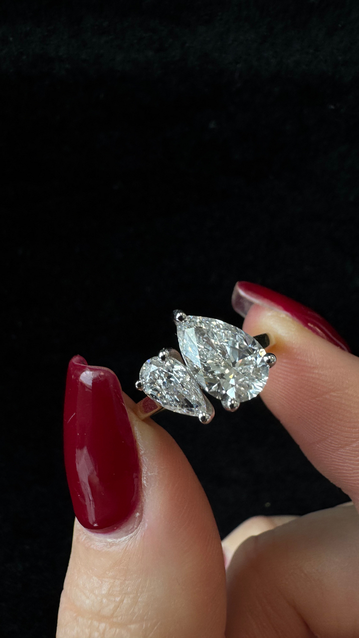 Double Pear Lab Grown Diamond Toi et Moi Engagement Ring