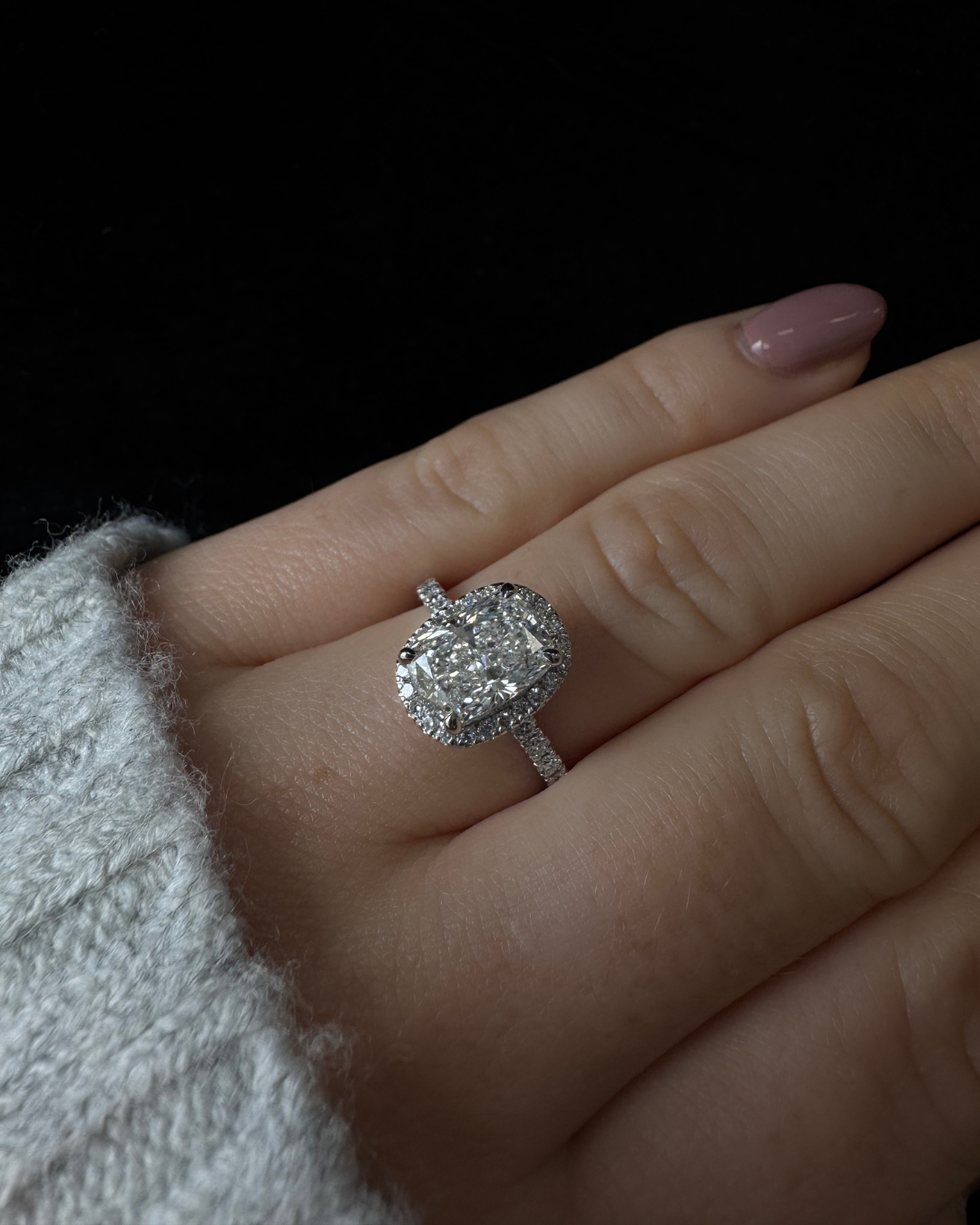 2Ct Elongated Cushion Shape Lab Grown Diamond Halo Engagement Ring with Round Sidestones