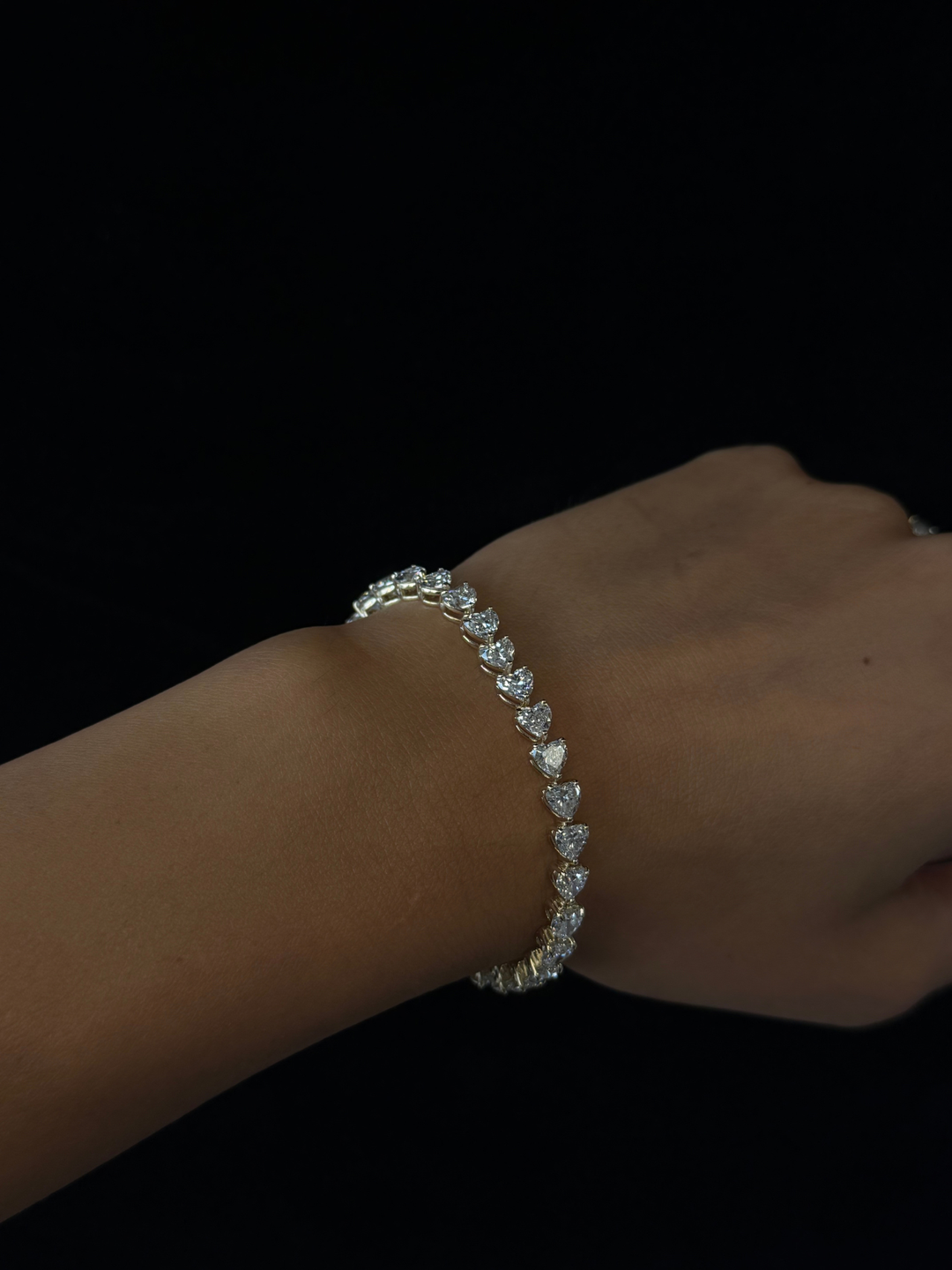 East to West Heart Shape Lab Grown Diamond Tennis Bracelet in 18K Solid Gold