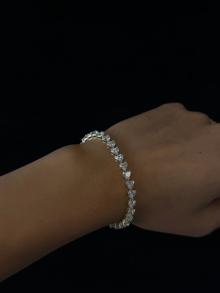 East to West Heart Shape Lab Grown Diamond Tennis Bracelet in 18K Solid Gold
