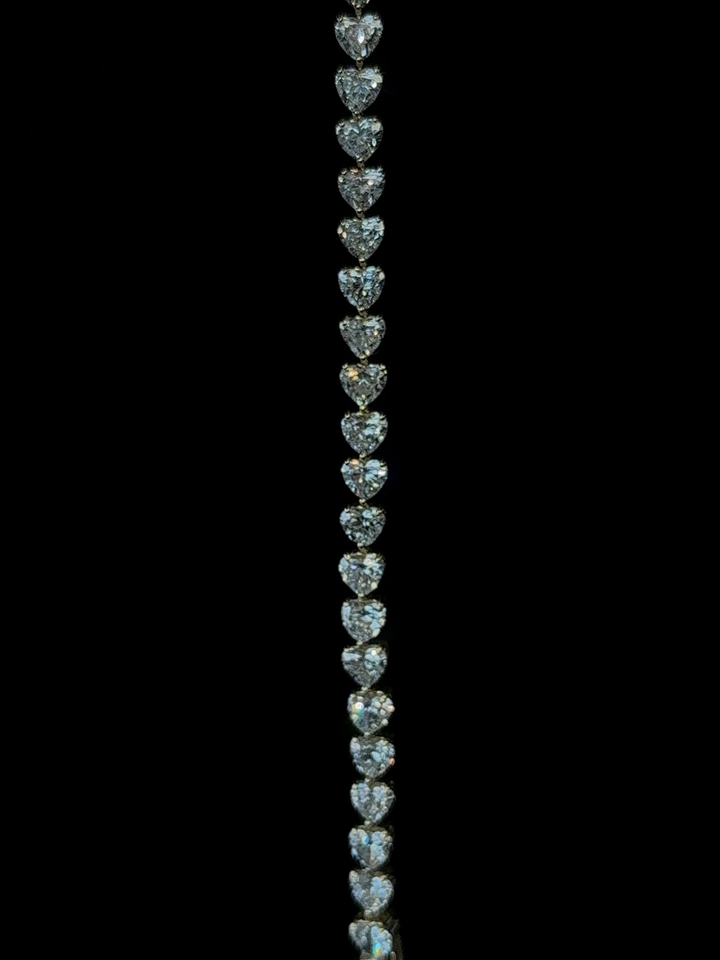 East to West Heart Shape Lab Grown Diamond Tennis Bracelet in 18K Solid Gold