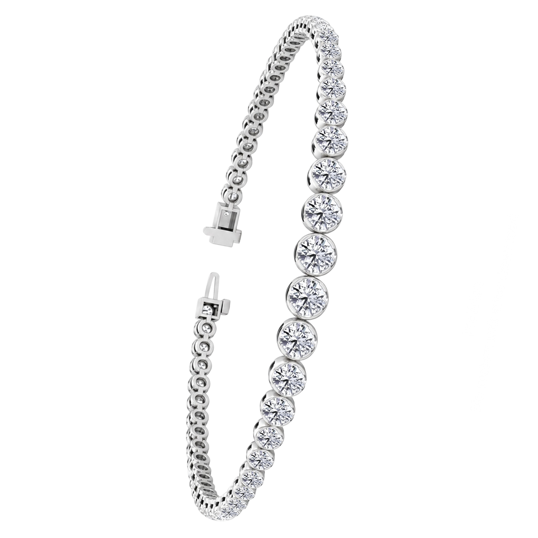 Graduated Lab Grown Diamond Crown Prong Tennis Bracelet WG2