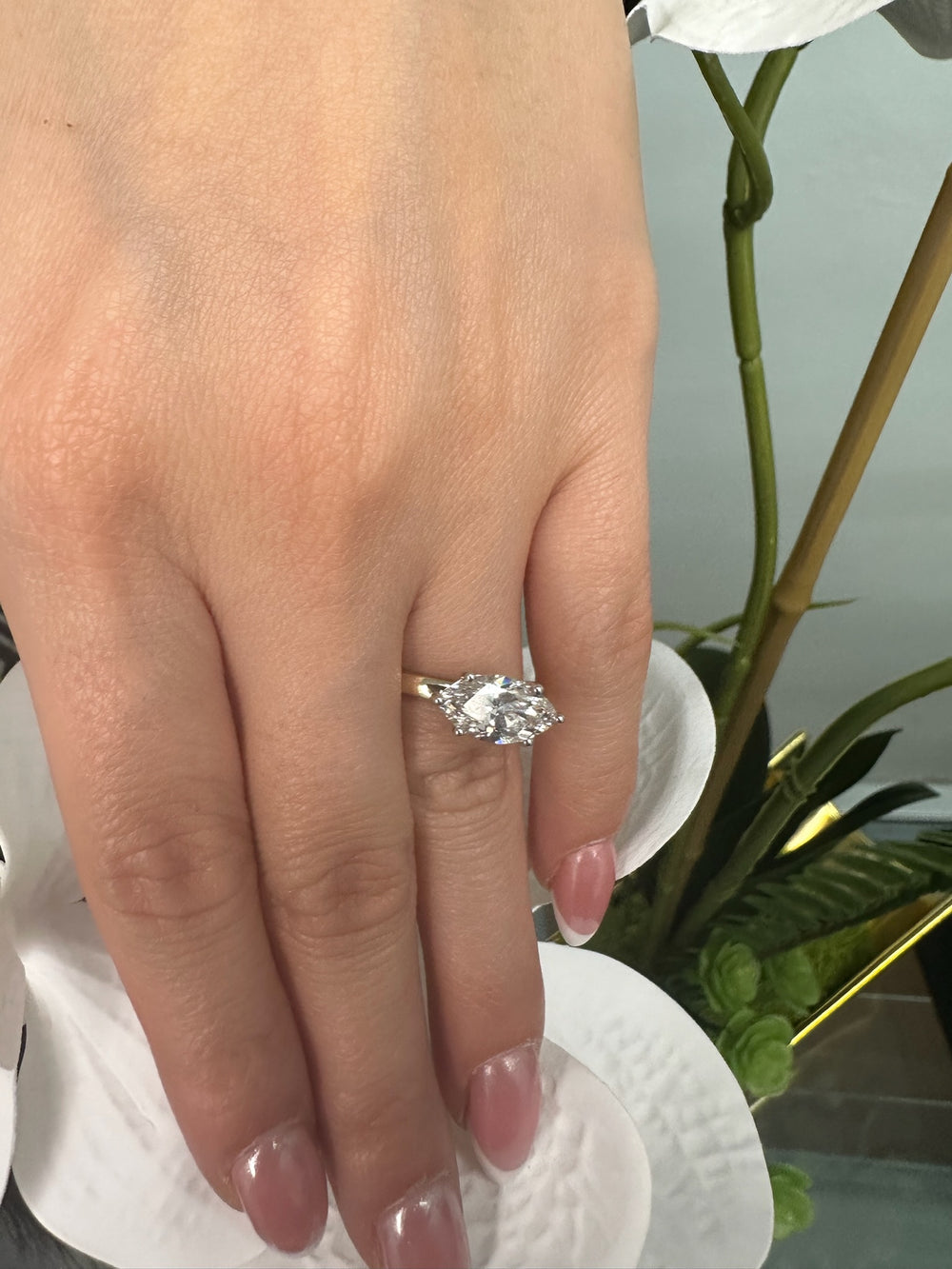 Echter-Marquise Cut Lab Yellow Gold Diamond East West Ring, Female 