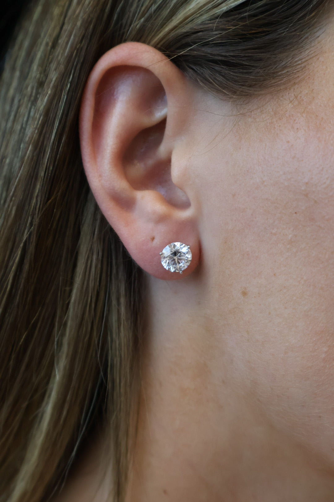 Round Shape Martini Style Lab Grown Diamond Studs