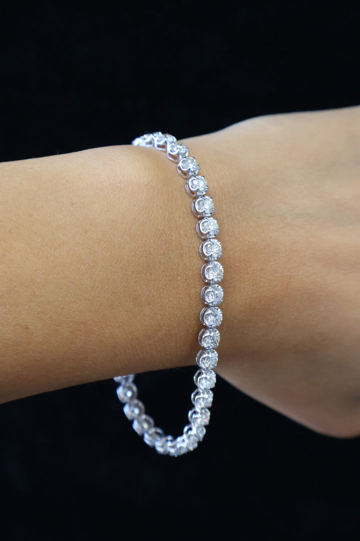 Buttercup Illusion Setting Round Cut Lab-Grown Diamond Tennis Bracelet 18K Solid Gold