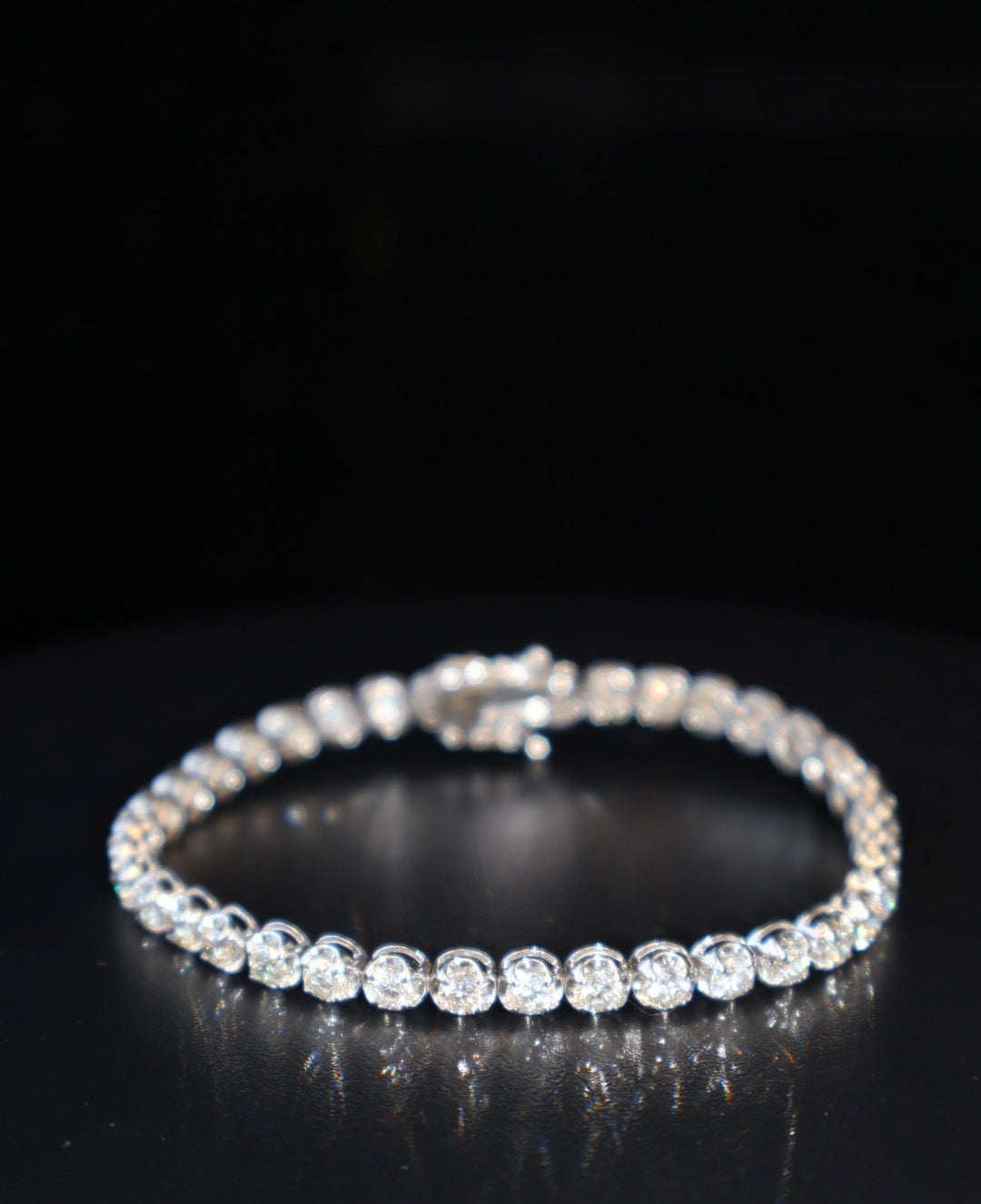 Buttercup Illusion Setting Round Cut Lab-Grown Diamond Tennis Bracelet 14K Solid Gold
