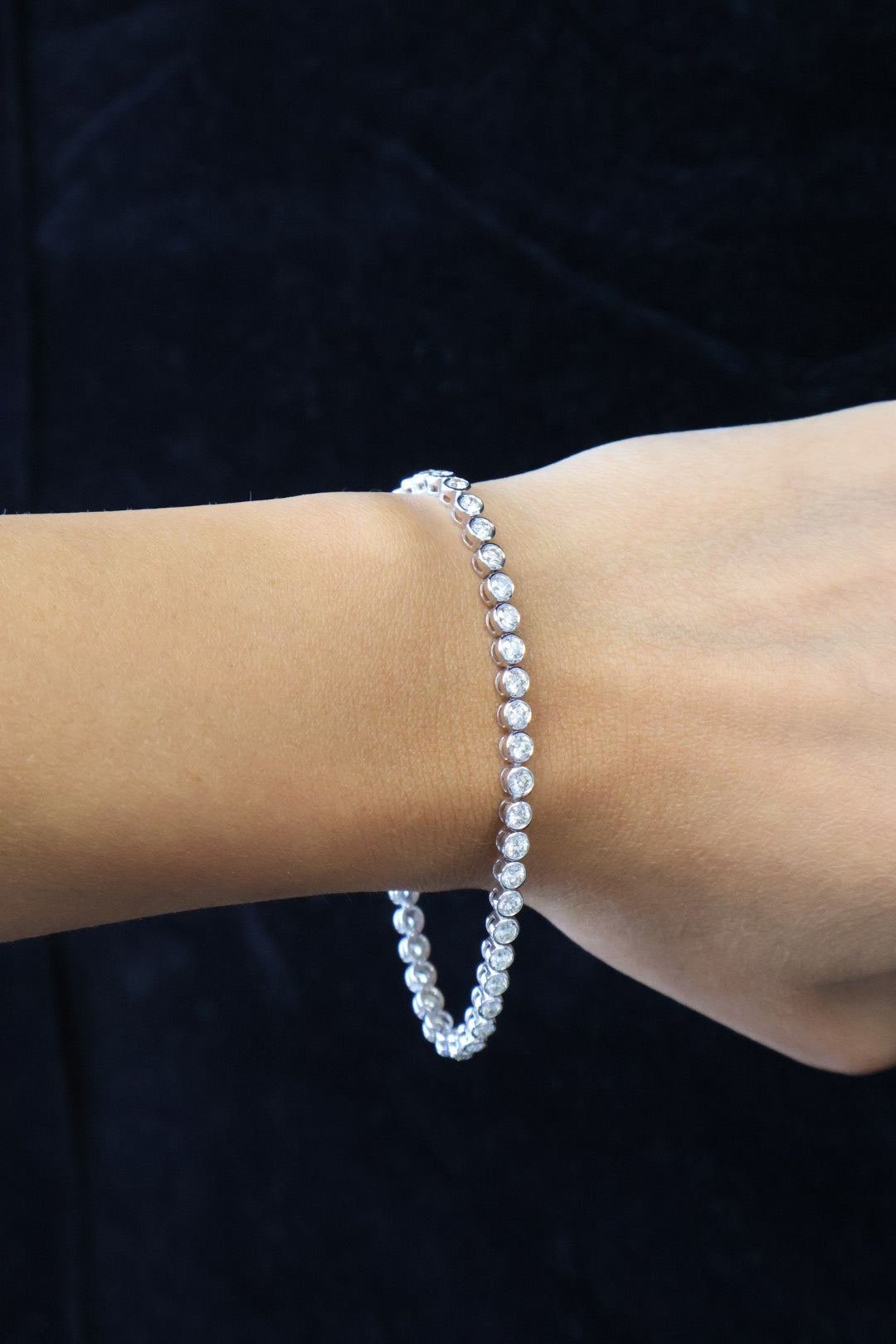 Bezel Set Round Shape Lab Grown Diamond Tennis Bracelet 14K Solid Gold