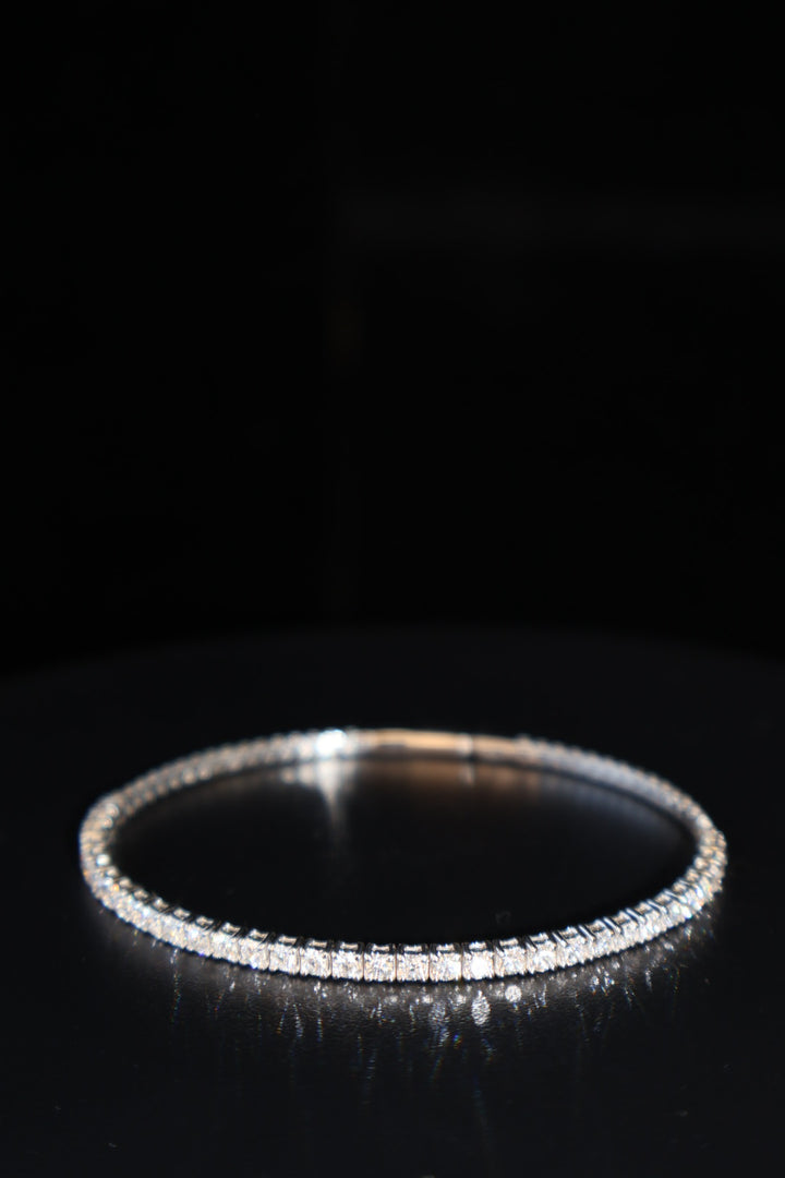 Round Cut Lab Grown Diamond Flexible Bangle Bracelet in 14K Solid Gold