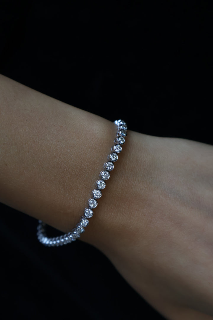 Bezel Set Round Shape Lab Grown Diamond Tennis Bracelet 14K Solid Gold