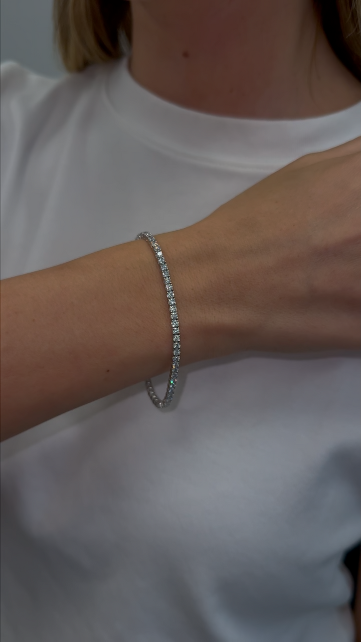 3 carat diamond tennis bracelet by Karaters featuring a continuous row of sparkling diamonds in a timeless fine jewelry design