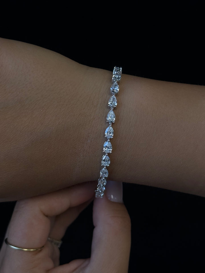 Pear Shape East To West Lab - Grown Diamond Tennis Bracelet 14K Solid Gold