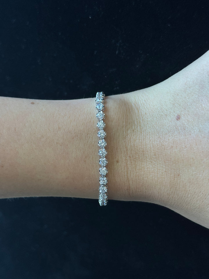 Buttercup Illusion Setting Round Cut Lab-Grown Diamond Tennis Bracelet 14K Solid Gold