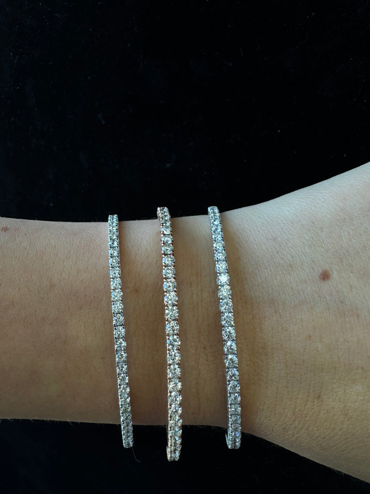 Round Cut Lab Grown Diamond Flexible Bangle Bracelet in 14K Solid Gold