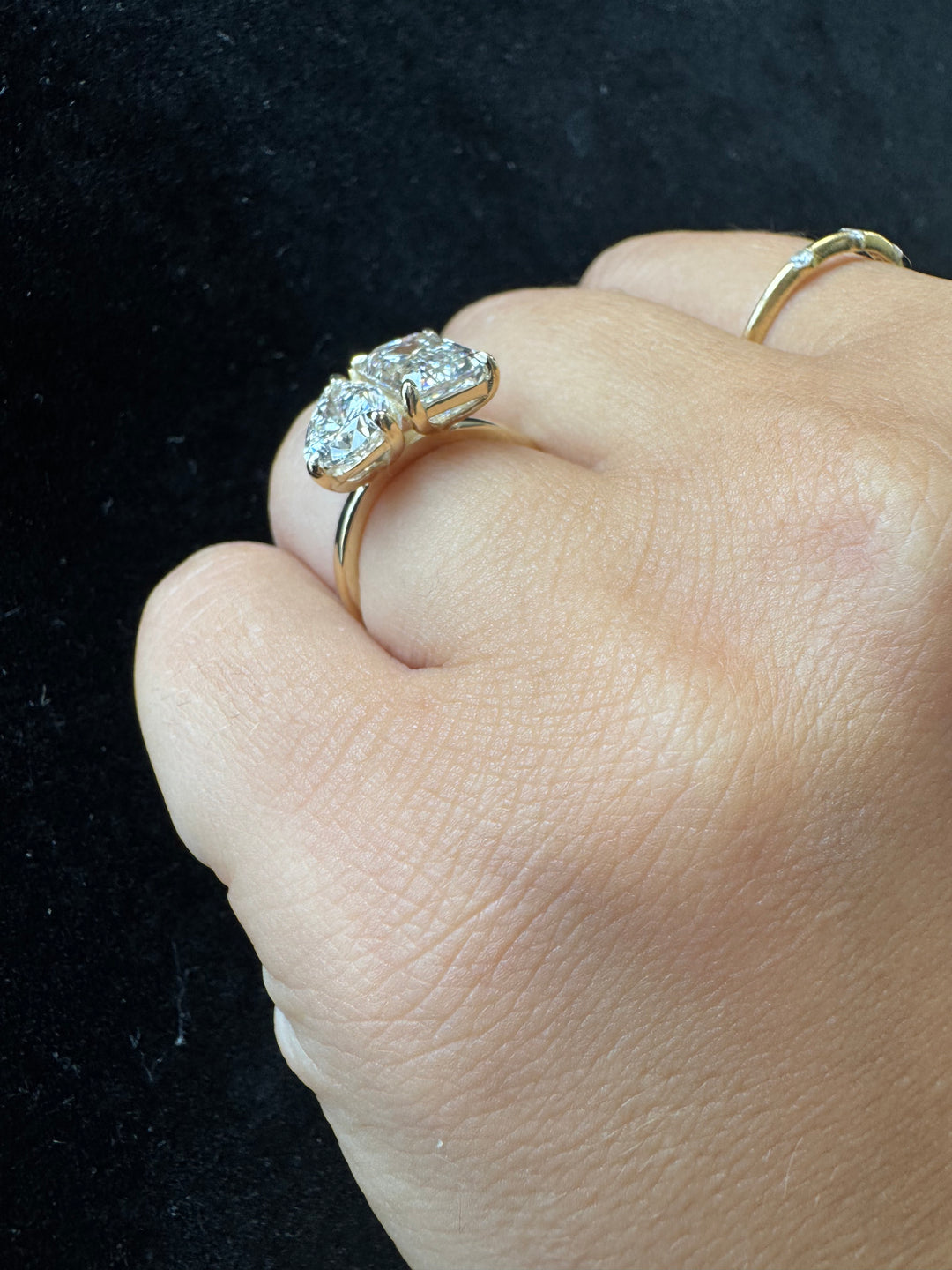 Toi et Moi - Emerald and Pear Shape Lab-Grown Diamond Engagement Ring