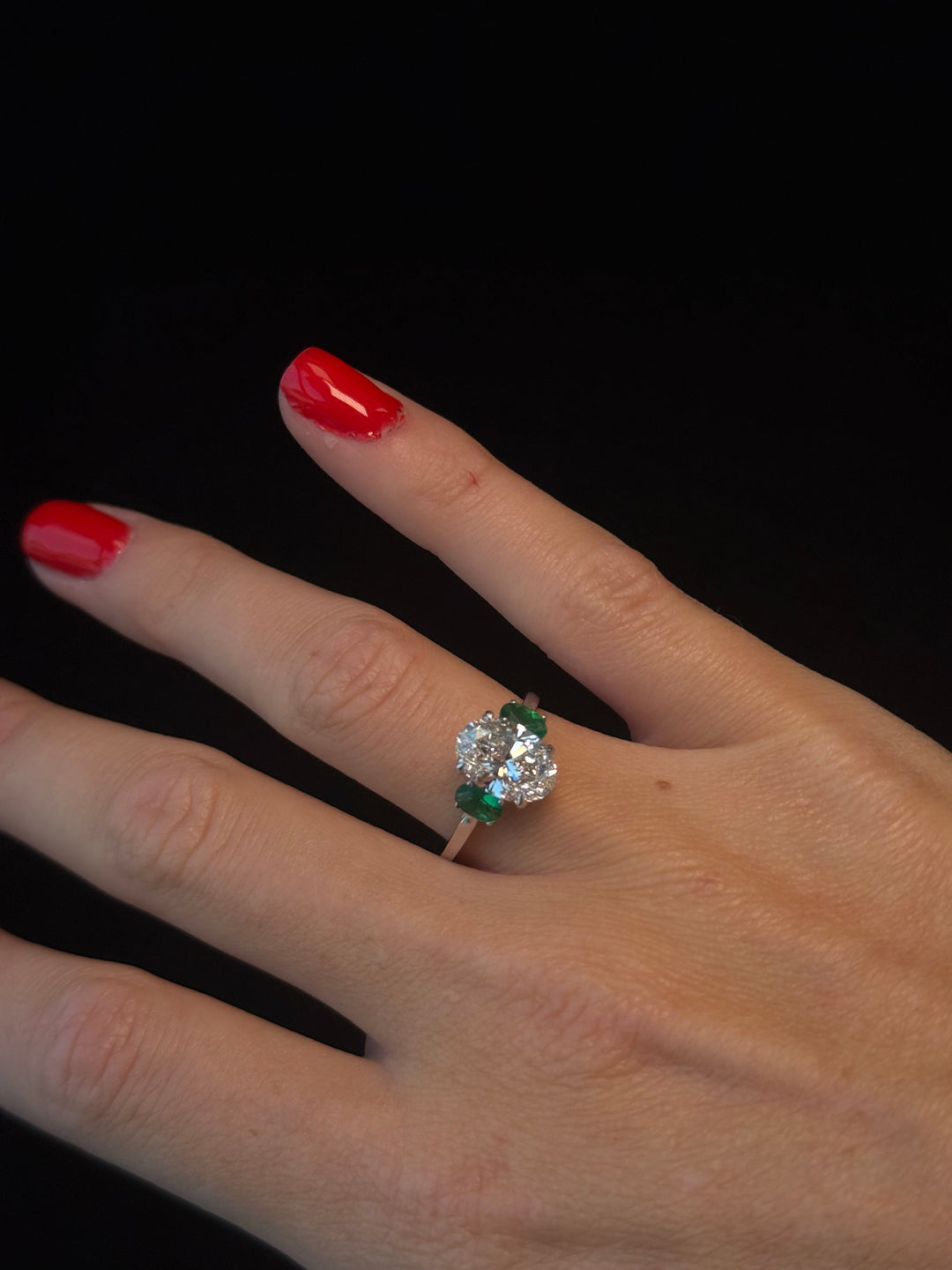 Oval Ring with Green Emerald Oval Liferstyle 3