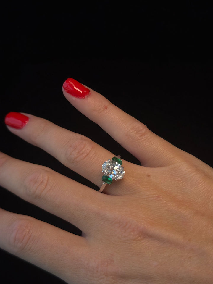 Oval Ring with Green Emerald Oval Liferstyle 3