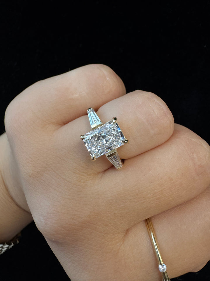 Radiant Cut Lab Grown Diamond Engagement Ring with Tapered Baguette Sidestones