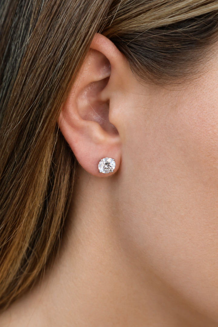 Round Cut  Lab-Grown Diamond Studs