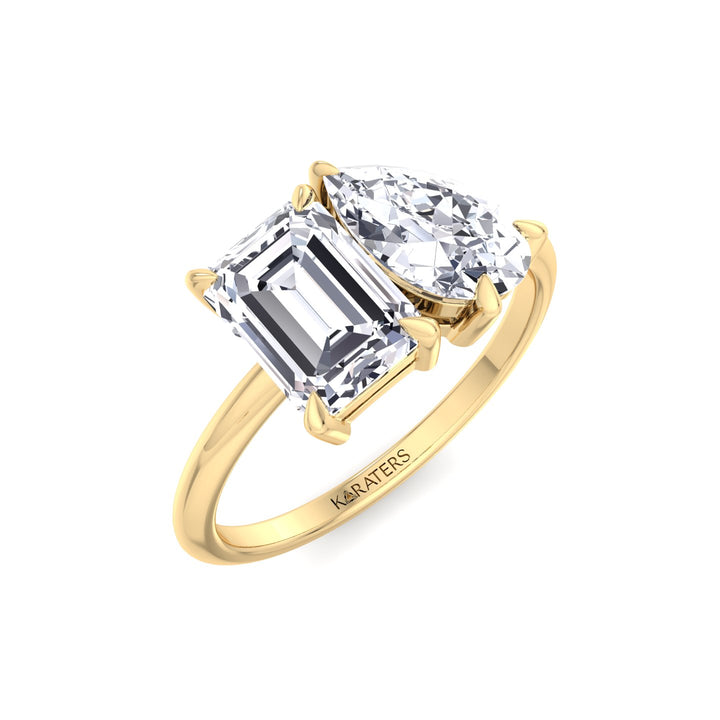 Toi et Moi - Emerald Pear Lab Diamond Ring Yellow Gold