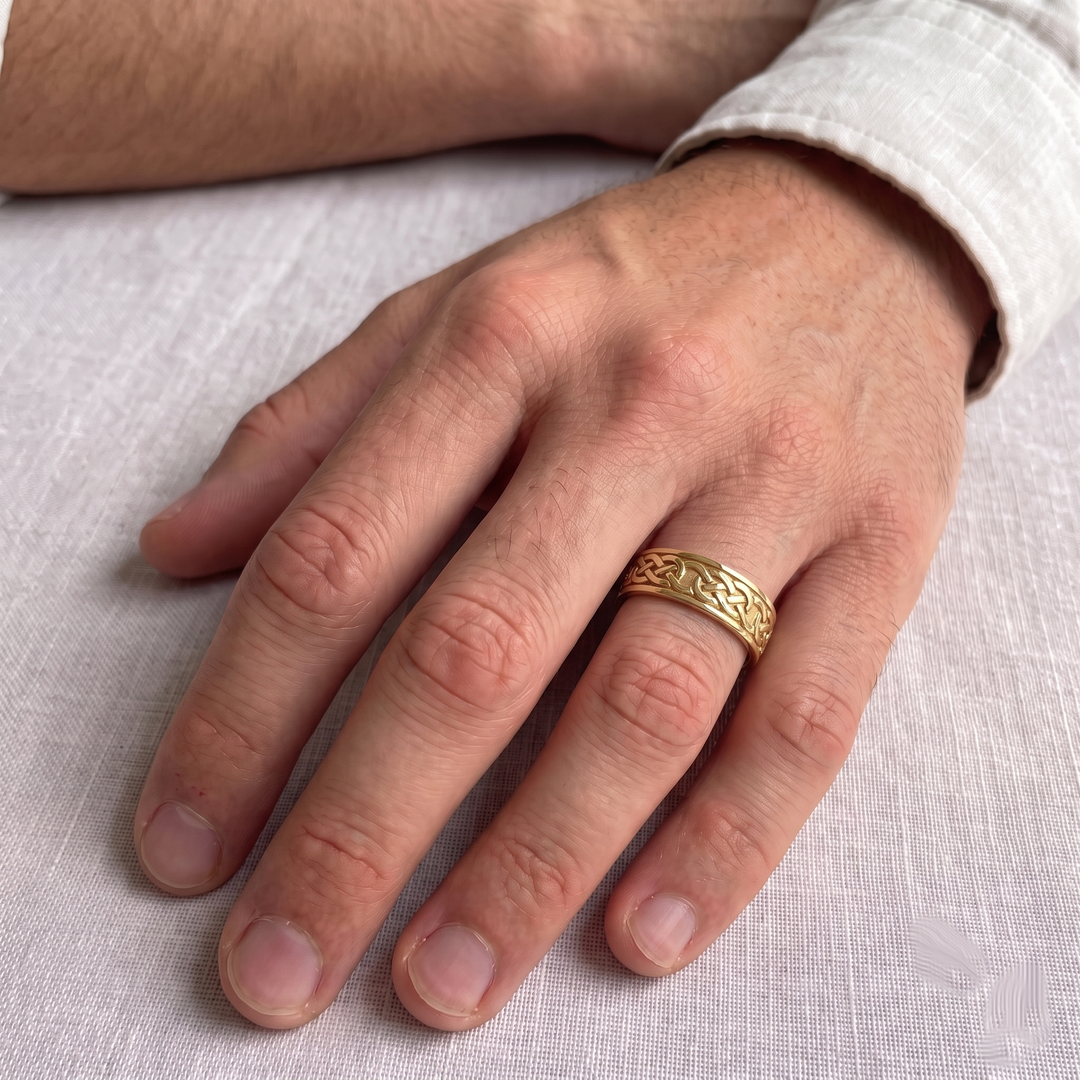 Eternity Knot Pattern Men's Solid Gold Band lifestyle YG