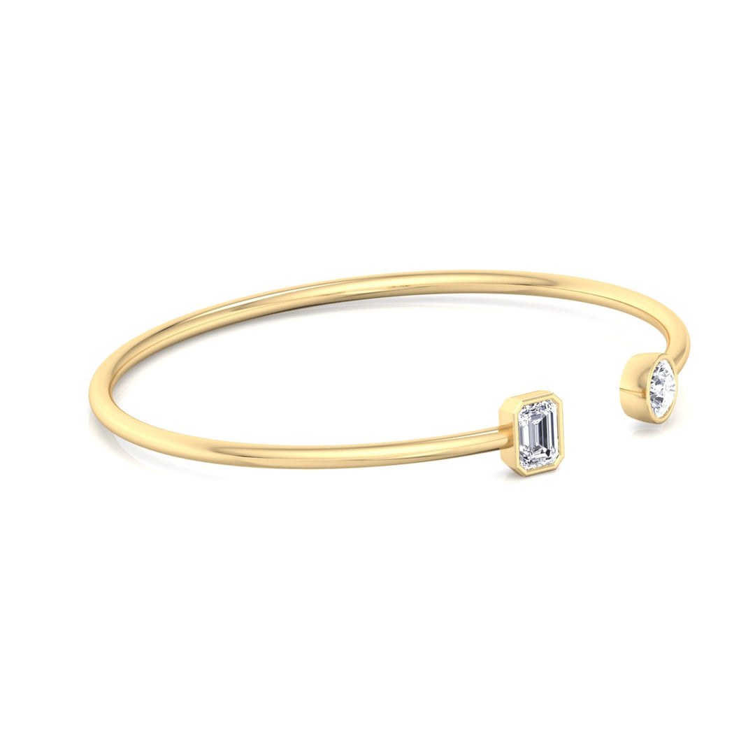 Flexible Gold Toi Et Moi Bangle with Emerald & Round Shape Lab Grown Diamonds Yellow 14K
