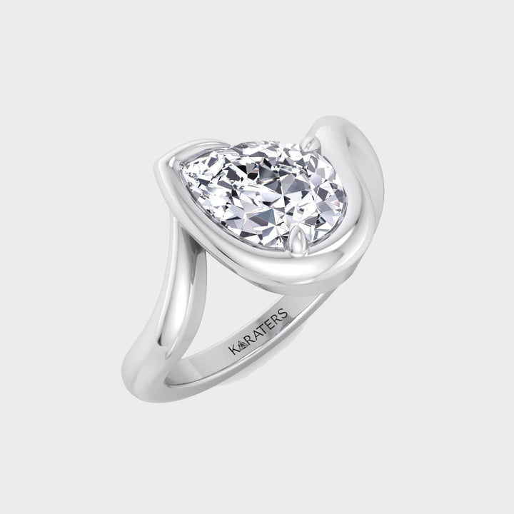Pear Shape Lab Grown Diamond Twist Band Engagement Ring