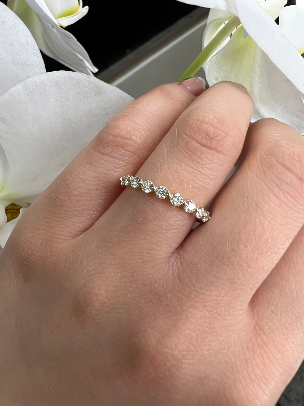 Murcia-Round Cut Lab Yellow Gold Diamond Single Prong Eternity Band, Female 