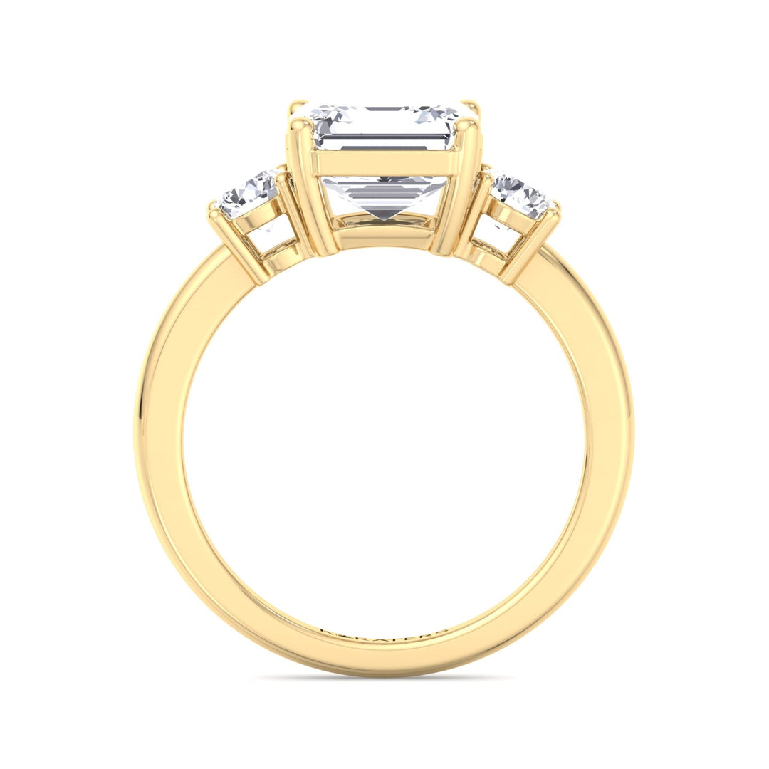 Maulbeere - Asscher Cut Solitaire Lab Grown Diamond Engagement Ring with Round SideStones